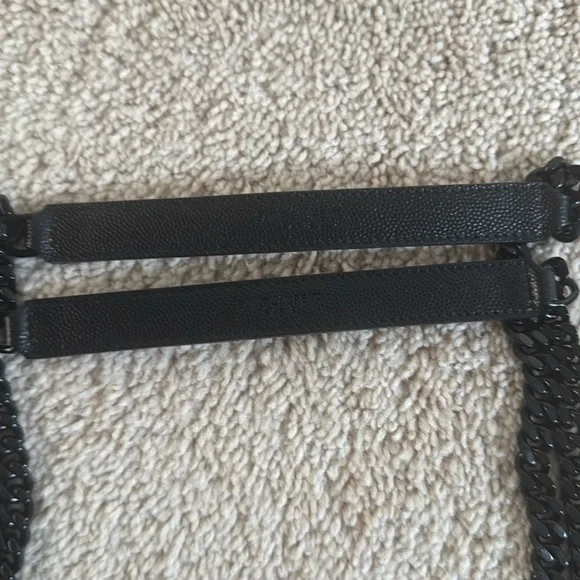 Saint Laurent Black Medium Quilted Leather Shoulder Bag - Picture 4 of 11